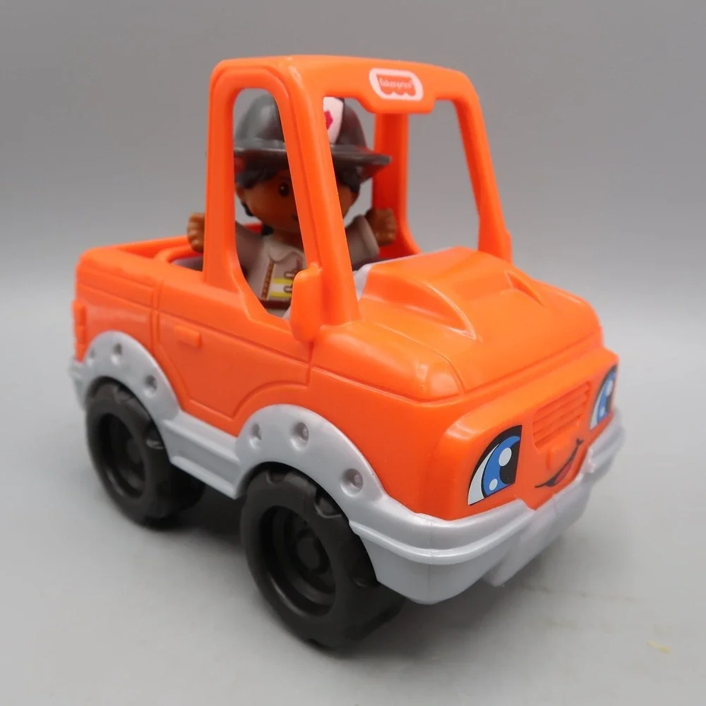 Fisher Price Little People Construction Ice cream Tow Truck Tractor Figures lot